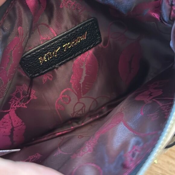 Betsy Johnson beige black polkadot bow wristlet clutch - Picture 5 of 6